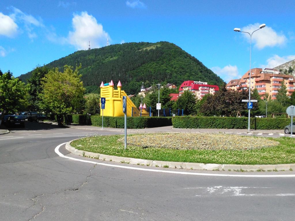Apartament Nora Braşov Exterior foto